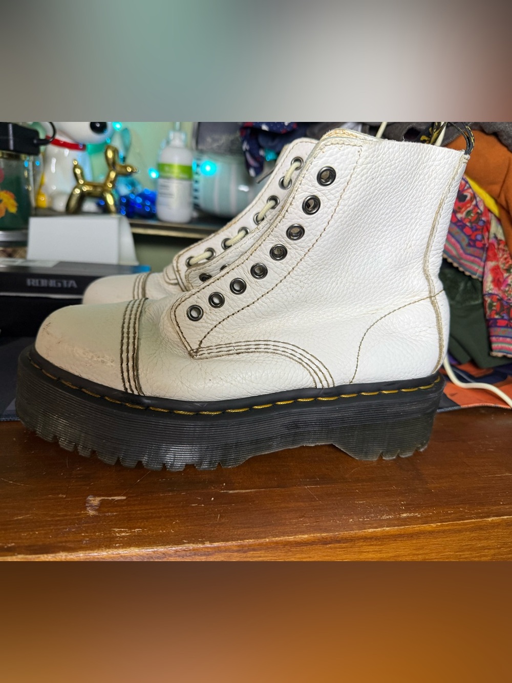 Dr. Martens Sinclair White Leather Lace-Up